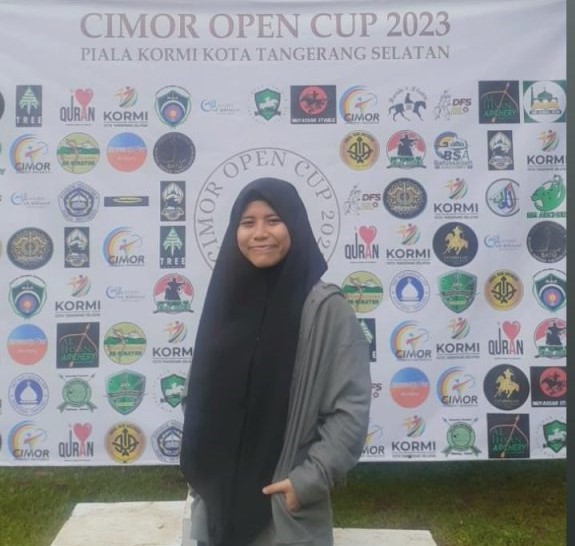 Mahasiswi Fakultas Ushuluddin Prodi IAT Mengikuti Turnamen CIMOR Open Cup 2023 Piala KORMI Kota Tangerang Selatan