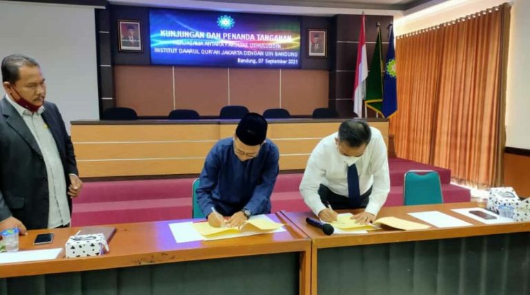 Kunjungan dan Penandatanganan Fakultas Ushuluddin Idaqu dengan Fakultas Ushuluddin UIN Bandung