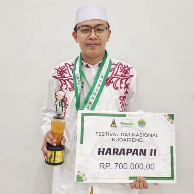 Mahasiswa Fakultas Ushuluddin Juara Festival Da’i Nasional di Jombang